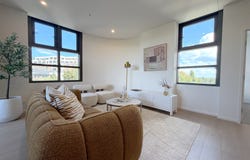 409/8  Garthowen Cres, Castle Hill, NSW 2154