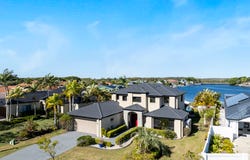 8 Parkwater Point, Helensvale, Qld 4212