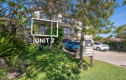 2/39 Goonawarra Drive, Mooloolaba, Qld 4557