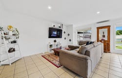 2 Beetson Court, Eagleby, Qld 4207