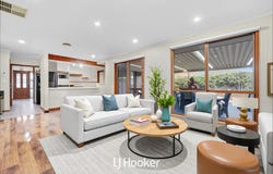 43 Balmoral Way, Pakenham, Vic 3810