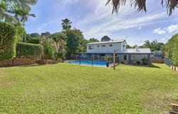 4 Forum Close, Mooroobool, Qld 4870