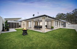 9 Opera Street, Ripley, Qld 4306