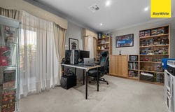 27 Glenfield Avenue, Melton West, Vic 3337