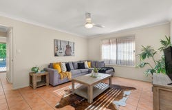 27 Willandra Parade, North Lakes, Qld 4509