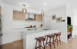 7 Hazelwood Crescent, Leopold, Vic 3224