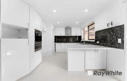 175 James Cook Drive, Endeavour Hills, Vic 3802