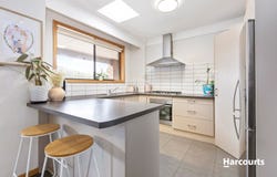 15 Grevillea Avenue, Corio, Vic 3214