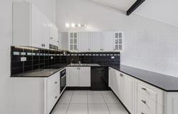 2/77 Price Street, Nerang, Qld 4211