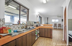 16 Foster Road, Kelmscott, WA 6111