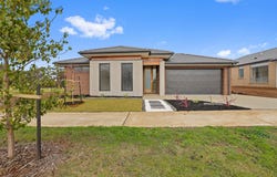 Lot 111 Ventura Road, via 70 Gardner & Holman Road, Drouin, Vic 3818