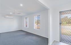 172 Ibis Boulevard, Eli Waters, Qld 4655