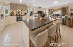 86 School Road, Wynnum West, Qld 4178