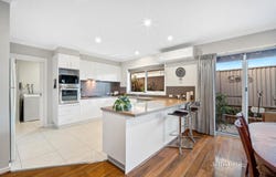 12 Brighton Court, Wendouree, Vic 3355