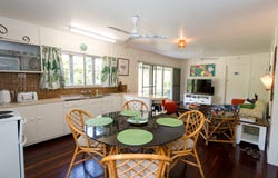 1 Dent Street, Horseshoe Bay, Qld 4819