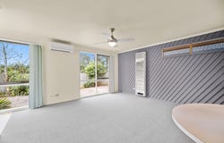 2/4 Bride Avenue, Hampton Park, Vic 3976
