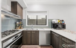 153 Carnival Boulevard, Berwick, Vic 3806