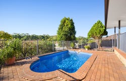 3 Galapagos Way, Pacific Pines, Qld 4211