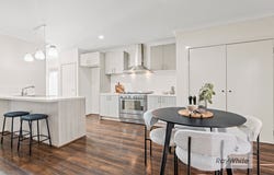 34 Birchmore Circuit, Truganina, Vic 3029