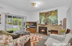 8 Kananook Avenue, Seaford, Vic 3198