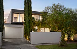 12 Kyarra Street, Hampton, Vic 3188