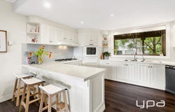 34 Tickawarra Road, Romsey, Vic 3434