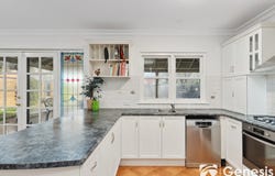 11 Second Avenue, Woodbridge, WA 6056
