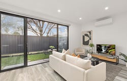 4/70 Hargreaves Crescent, Braybrook, Vic 3019