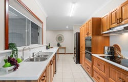 9 Ginger Close, Redlynch, Qld 4870