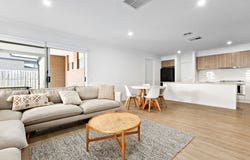 5 Alto Crescent, Greenvale, Vic 3059