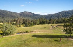 58 Basin Road South, Samsonvale, Qld 4520