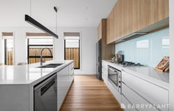 28 Tangelo Street, Mickleham, Vic 3064