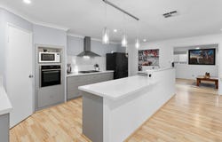 10 Kambany Approach, Dalyellup, WA 6230