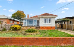 16 Collins Street, Queanbeyan, NSW 2620