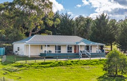 12-12A Peach Grove, Tyabb, Vic 3913