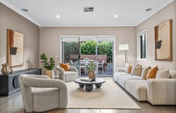 14 Duneira Grove, Caroline Springs, Vic 3023