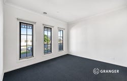 30 Rochester Crescent, Eynesbury, Vic 3338