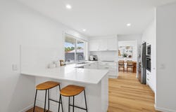 18 Shepton Crescent, Mudgeeraba, Qld 4213