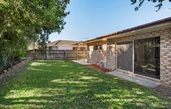 21 Aird St, Sandstone Point, Qld 4511