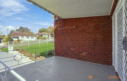 3 Rosalind Crescent, Campbelltown, NSW 2560