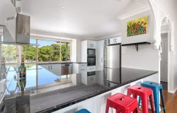 33 Cullinane Road, Mothar Mountain, Qld 4570