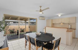 30 Pinewood Street, Wynnum West, Qld 4178