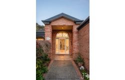 37 Melville Park Drive, Berwick, Vic 3806