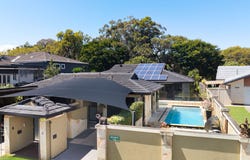 2/8 Macaw Avenue, Miami, Qld 4220