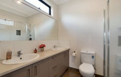 8 Gateshead Street, Craigieburn, Vic 3064