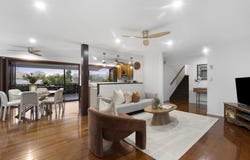 19 Mitchell Avenue, Molendinar, Qld 4214