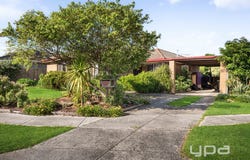 3 Royston Place, Gladstone Park, Vic 3043