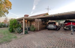 135 Hammer Street, Howlong, NSW 2643