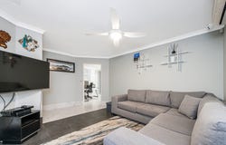 8 Wessells Elbow, Ballajura, WA 6066