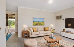 48 Silverhill Loop, Seville Grove, WA 6112